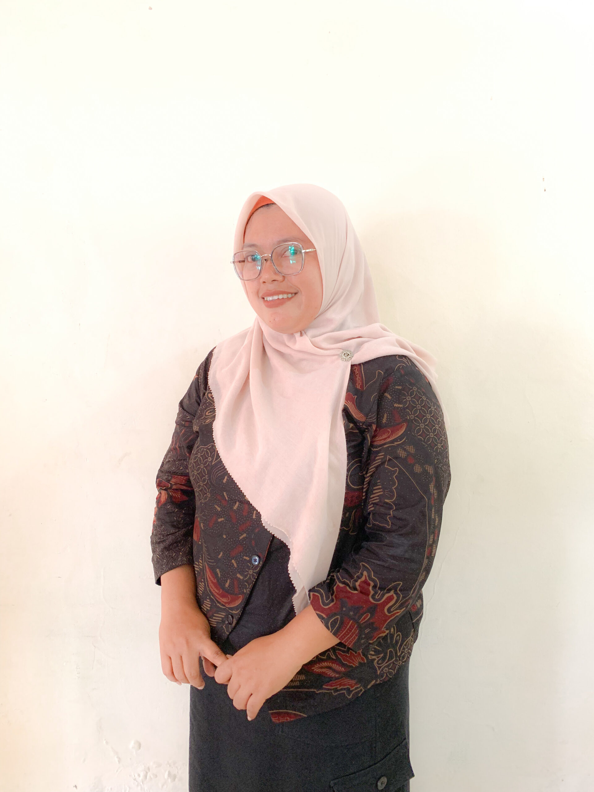 Ny. NUR HAMIAH